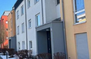 Wohnung kaufen in 80997 München, München - 2-Zimmer Wohnung, 58,8 qm, Moosach, Bj 2011, von privat