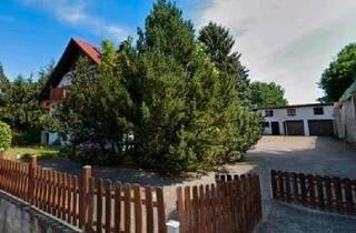 Mehrfamilienhaus kaufen in 96169 Lauter, Lauter - Mehrfamilienhaus mit Halle und Garagen