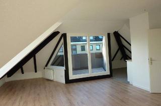 Wohnung kaufen in 24211 Preetz, Preetz - Preetz, indiv.exkl. 2 Zi.-DG-Wohnung, komplett renov.san. - TOP