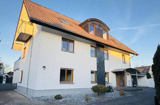 Wohnung kaufen in 33813 Oerlinghausen, Oerlinghausen - Wohnen wie im Haus: eine 3- Zimmer Wohnung mit eigenem Garten!