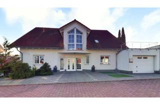 Einfamilienhaus kaufen in 97877 Wertheim, Wertheim - Wohnen mit Wohlfühlfaktor - Familienhaus mit Sauna, Balkon, Terrasse und Einliegerwohnung