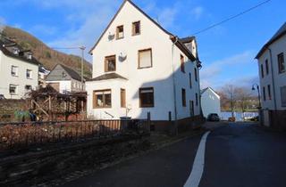 Haus kaufen in 54536 Kröv, Kröv - Reiheneckhaus Moselnähe, 6 Zi, Hof, Balkon, Sanierungsobjekt
