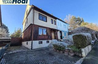 Doppelhaushälfte kaufen in 72760 Reutlingen, Reutlingen - Renovierungsbedürftige Doppelhaushälfte mit Charme, Gewölbekeller und Garten