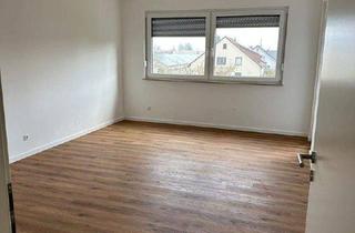 Wohnung kaufen in 89150 Laichingen, Laichingen - Zentrumsnah Wohnen! 3,5-Zimmer-Stadtwohnung mit Kellerabteil!