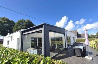 Haus kaufen in 54497 Morbach, Morbach / Hunolstein - Modernste Technik und Energieeffizienz! (Rollstuhlgeeigneter) Bungalow, voll möbliert in Traumlage!