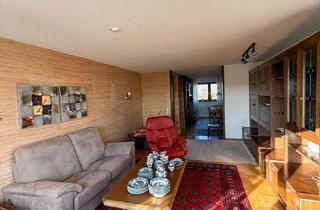 Wohnung kaufen in Müglitzerweg, 73033 Göppingen, Großzügige 4-Zimmer-Wohnung mit Balkon und Garage im ruhigen Wohngebiet Reusch in Göppingen