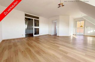 Wohnung kaufen in 91086 Aurachtal, Charmante 3-Zimmer-Dachgeschosswohnung mit Eckbalkon in Münchaurach