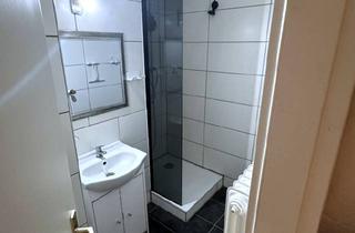 Wohnung kaufen in Dresdener Straße 2a, 53859 Niederkassel, Teilsanierte 3-Zimmer-Whg. mit 73m2 & zwei Loggien - Ideal für Kapitalanleger