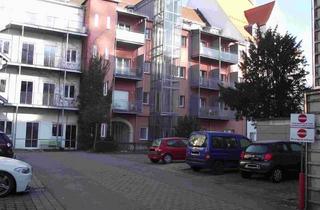 Wohnung mieten in St. Mangplatz, 87435 Kempten, umfassend renovierte Altbauwohnung mit drei Zimmern und Balkon in Kempten (Allgäu)