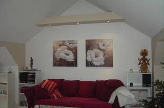 Wohnung mieten in 65933 Griesheim, Gemütliche 2-Zi.- Dachgeschoss-Whg.mit EBK in Frankfurt am Main