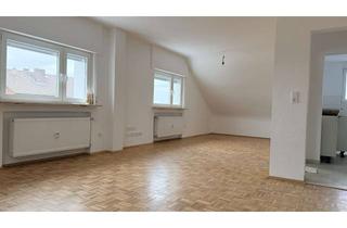 Wohnung mieten in Geschwister Scholl Str., 63110 Rodgau, 3 - Zimmer - Dachgeschosswohnung neu saniert mit großem Bad - Erstbezug