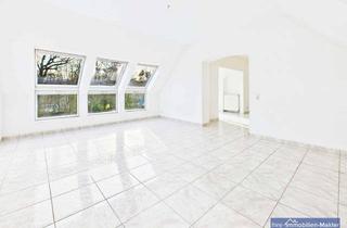 Wohnung mieten in 45731 Waltrop, Stilvoll wohnen – Helle Dachgeschosswohnung in einer Jugendstilvilla