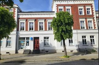 Wohnung mieten in Augustastraße 10, 17235 Neustrelitz, Charmante 3-Raum-Altbauwohnung in gepflegtem Zustand