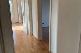 Wohnung mieten in Beckerskamp 26, 45276 Steele, Helle 3-Zimmer-Wohnung mit Balkon, Garage und Gartenanteil zur alleinigen Nutzung in Essen-Steele