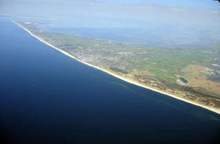 Grundstück zu kaufen in 25980 Sylt, Seltenes Grundstück zwischen Westerland und Tinnum