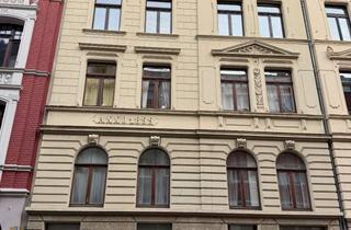 Wohnung kaufen in 50668 Altstadt-Nord, Hochwertig sanierte 2-Zimmer-Altbauwohnung in Bestlage – bezugsfrei & mit Balkon