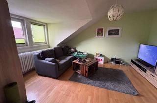 Wohnung mieten in Roonstraße 11, 28203 Fesenfeld, Zentrale, helle 2,5 Zimmer Dachgeschosswohnung
