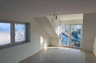 Lofts mieten in Nieder-Wöllstädter Straße 10, 61169 Friedberg, Dachgeschosswohnung im Loft-Stil mit sagenhafter Aussicht