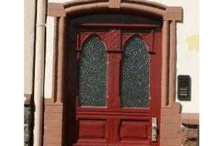 Haus kaufen in 61348 Bad Homburg, Haus HG mit 3 Wohnungen je 54m² vermietet