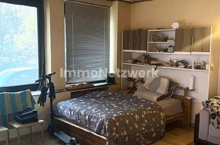 Wohnung kaufen in 40235 Düsseldorf, Helle 1 Zimmer-Stadtwohnung in ruhiger Wohnlage als Kapitalanlage