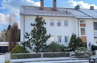Doppelhaushälfte kaufen in 90480 Nürnberg, Nürnberg - Traumlage: Mehr-Generationen-Haus mit Doppel-Garage und herrlichem Garten in Mögeldorf