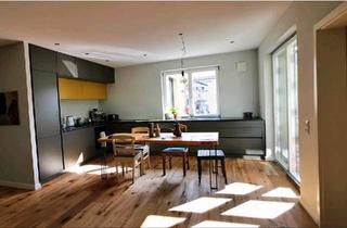 Wohnung kaufen in 83026 Rosenheim, Rosenheim - Neuwertige 4-Zimmer Erdgeschoss Wohnung in Top Lage Rosenheim Süd