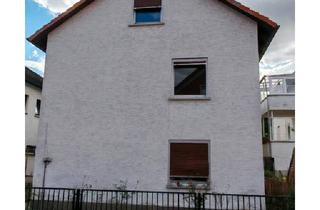 Haus kaufen in 96328 Küps, Küps - Ein bis zwei Familienhaus, man kann es gestalten, wie man will.