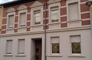Mehrfamilienhaus kaufen in 06862 Dessau-Roßlau, Dessau-Roßlau - Mehrfamilienhaus 4 WE (3 vermietet, 1 frei), DG ausbaufähig