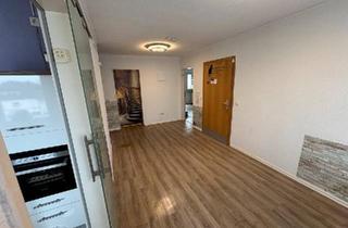 Wohnung kaufen in 66849 Landstuhl, Landstuhl - 79qm Eigentumswohnung mit Balkon, Stellplatz & 11qm Keller