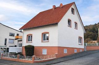 Haus kaufen in 66440 Blieskastel, Blieskastel - Gepflegtes Ein- bis Zweifamilienhaus in ruhiger Lage