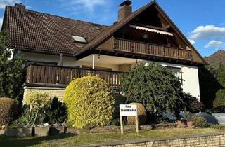 Einfamilienhaus kaufen in 37627 Stadtoldendorf, Stadtoldendorf - Freistehendes Haus mit Garage und Außenbereich
