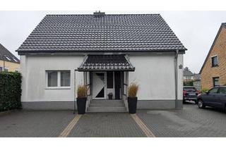 Einfamilienhaus kaufen in 47443 Moers, Duisburg - Freistehendes Einfamilienhaus mit Garten Provisionsfrei