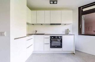 Wohnung kaufen in Steinplatz, 10623 Berlin, Berlin - Einziehen & wohlfühlen: Sanierte City-Wohnung in Top-Lage nahe Steinplatz - mit separatem Tiefgaragenstellplatz