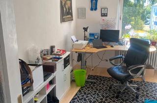 Wohnung kaufen in 48145 Münster, Münster - 3-Zimmer, Parkettfußboden und Photovoltaik