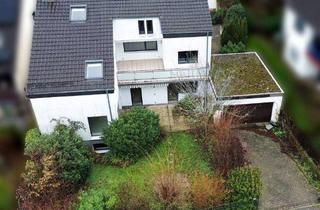 Haus kaufen in 64625 Bensheim, Bensheim - Durchmodernisiertes Zweifamilienhaus in Toplage am Leimenberg