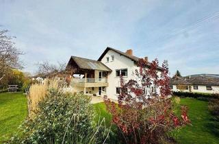Einfamilienhaus kaufen in 97941 Tauberbischofsheim, Tauberbischofsheim - Modernisiert, großzügig und vielseitig - Einfamilienhaus mit Wohlfühlcharakter