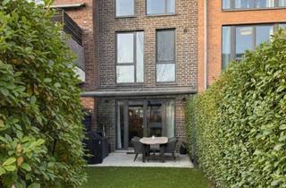 Reihenhaus kaufen in 22045 Hamburg, Hamburg - Neuwertiges Reihenhaus mit Garten, Terrasse und Carport