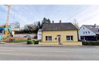 Einfamilienhaus kaufen in 45472 Mülheim, Mülheim - Geschichte mit Gegenwart verbinden -teilmodernisiertes Einfamilienhaus mit Baugrundstück.