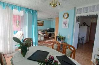 Wohnung kaufen in 73529 Schwäbisch Gmünd, Helle 3,5 Zimmer Wohnung mit Balkon und Garage in Schwäbisch Gmünd