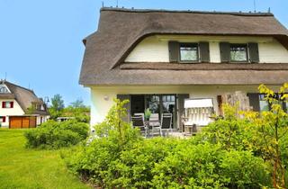 Wohnung kaufen in 23946 Ostseebad Boltenhagen, Wunderschöne Reetdach-Doppelhaushälfte im Ostseebad Boltenhagen!