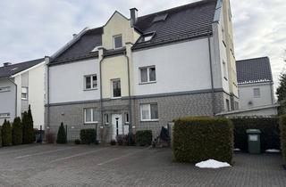 Wohnung kaufen in 59597 Erwitte, Schöne Eigentumswohnung mit Balkon in Bad Westernkotten!