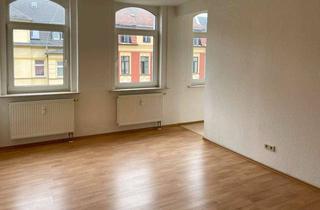 Wohnung kaufen in 08523 Plauen, Freundlich, helle Einzimmerwohnung