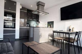 Wohnung kaufen in Neue Weyerstraße, 50676 Altstadt-Süd, Raum-Wunder in A-Lage direkt am Barbarossaplatz