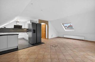 Wohnung kaufen in 75015 Bretten, Die gesamte Etage für Sie: Familienfreundliche 4,5-Zi.-WG-Wohnung in Diedelsheim inkl. Garage & EBK