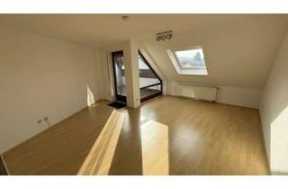 Wohnung kaufen in 73101 Aichelberg, Gemütliche DG-Wohnung mit ausgebauter Bühne