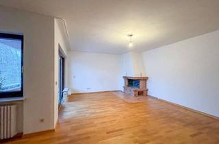 Wohnung mieten in 81479 München, Helle 3-Zimmer Wohnung mit Balkon im 1. OG in München-Solln