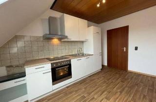 Wohnung mieten in Veilchenstraße, 76131 Oststadt, Schöne 2 ZKB Dachgeschoss Wohnung in der Oststadt