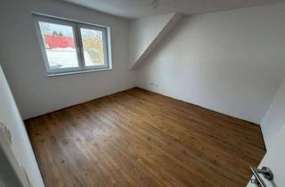 Wohnung mieten in Groninger Straße 91, 26789 Leer, Erstbezug: Lichtdurchflutete 2-Zimmer-Wohnung mit 60 m² + Dachbodenlager