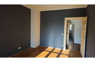 Wohnung mieten in 80798 Schwabing-West, Helle 2,5 Zimmer-Wohnung (77m²) mit Echtholzparkett & Balkon (befristet)