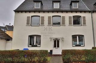 Wohnung mieten in 47829 Uerdingen, Außergewöhnliches Wohnerlebnis mit dem Flair und dem Charme eines Altbaus in Krefeld-Uerdingen.